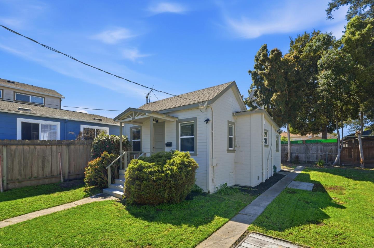 Detail Gallery Image 17 of 27 For 338 Garretson Ave, Rodeo,  CA 94572 - 3 Beds | 2 Baths