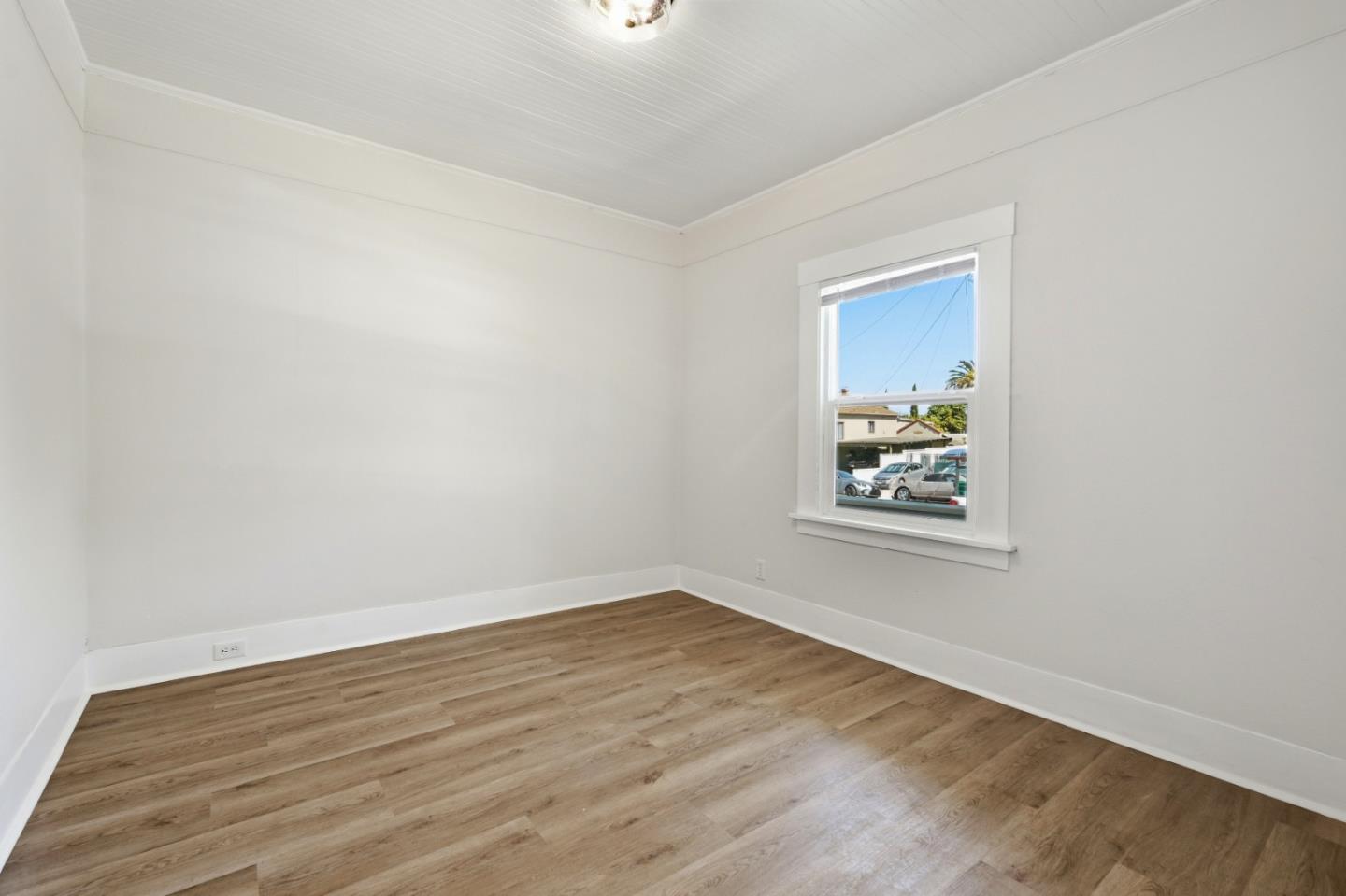 Detail Gallery Image 7 of 27 For 338 Garretson Ave, Rodeo,  CA 94572 - 3 Beds | 2 Baths