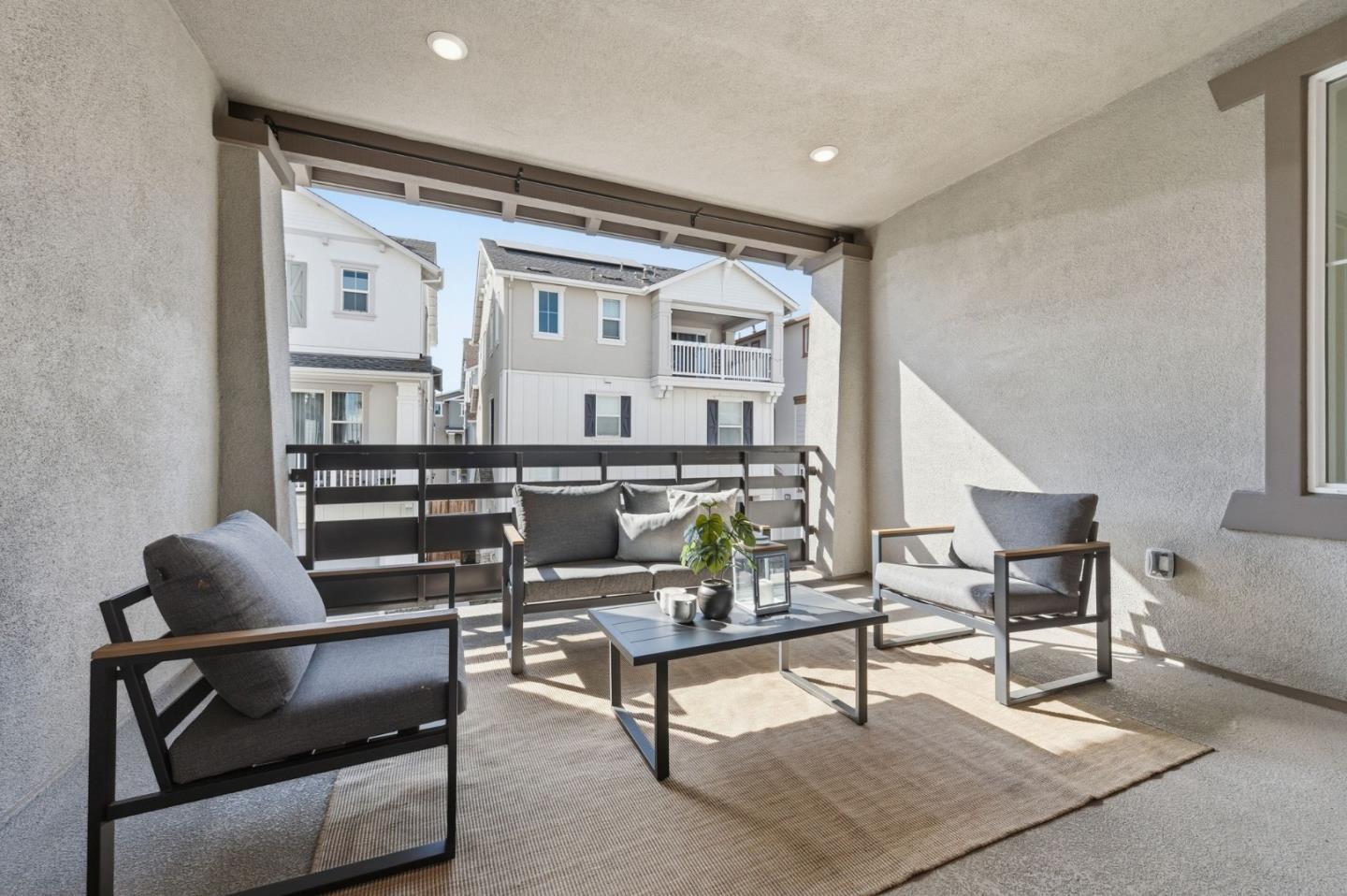 Detail Gallery Image 16 of 47 For 9415 Hidden Harbor Way, Newark,  CA 94560 - 4 Beds | 3/1 Baths