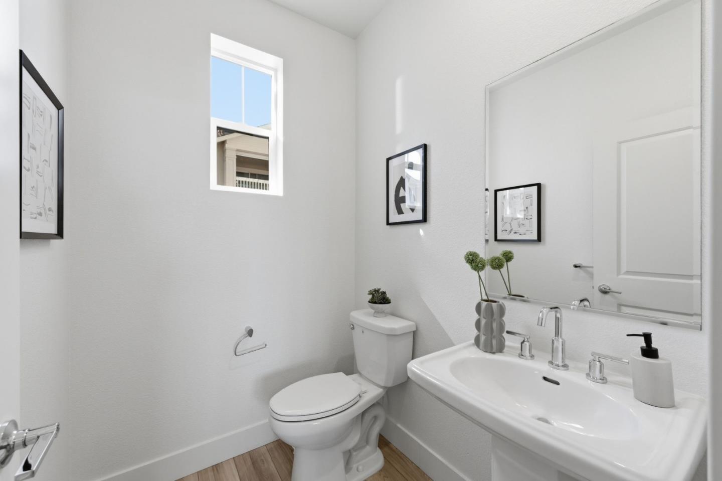 Detail Gallery Image 17 of 47 For 9415 Hidden Harbor Way, Newark,  CA 94560 - 4 Beds | 3/1 Baths