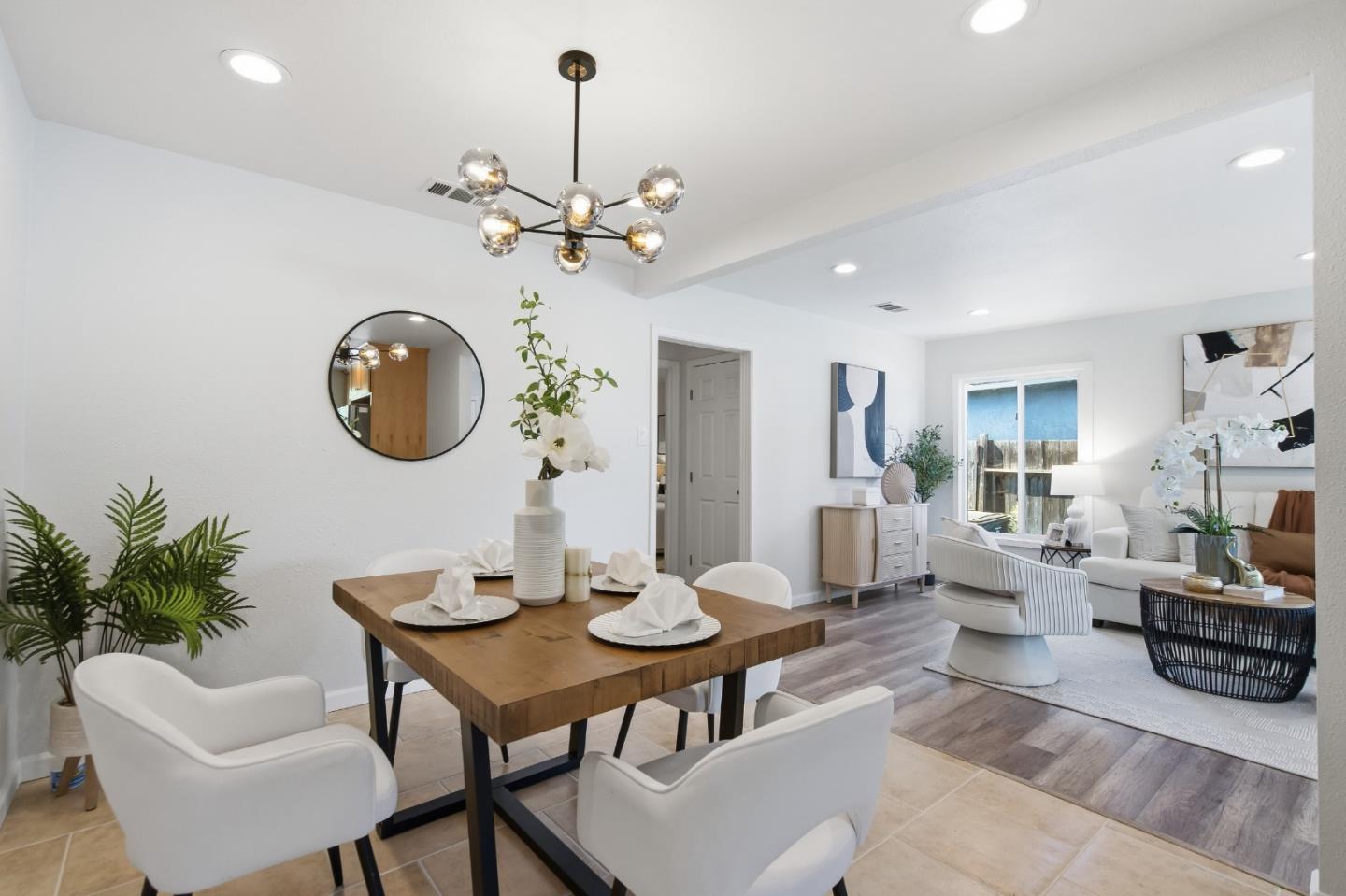 Detail Gallery Image 10 of 38 For 151 Verbena Dr, East Palo Alto,  CA 94303 - 3 Beds | 2 Baths