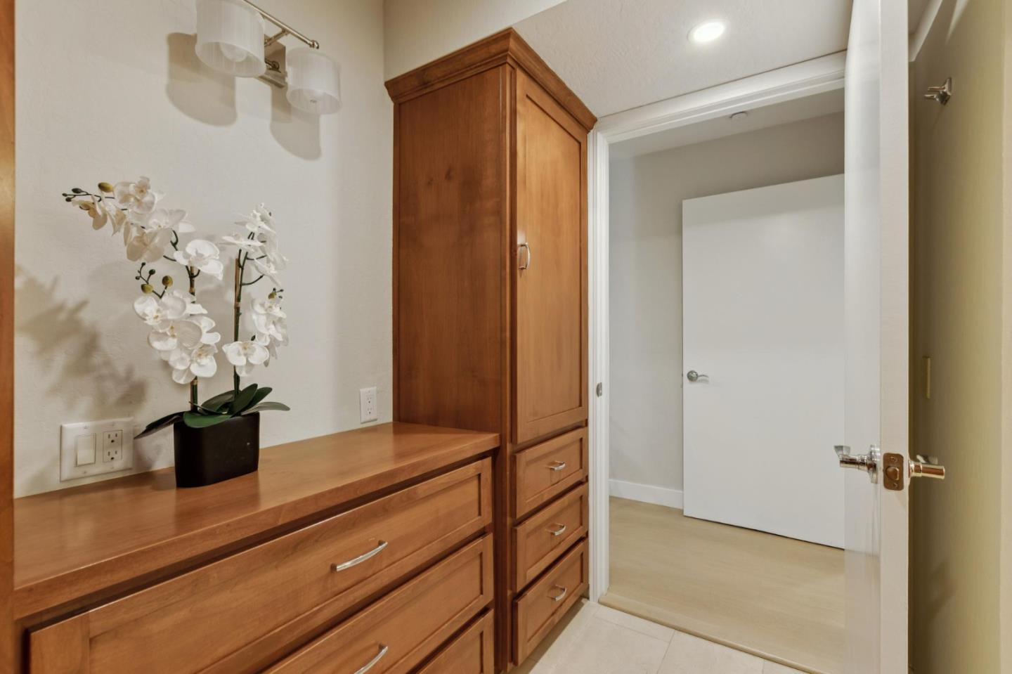 Detail Gallery Image 10 of 36 For 1621 Tahoe Dr, Milpitas,  CA 95035 - 4 Beds | 3 Baths