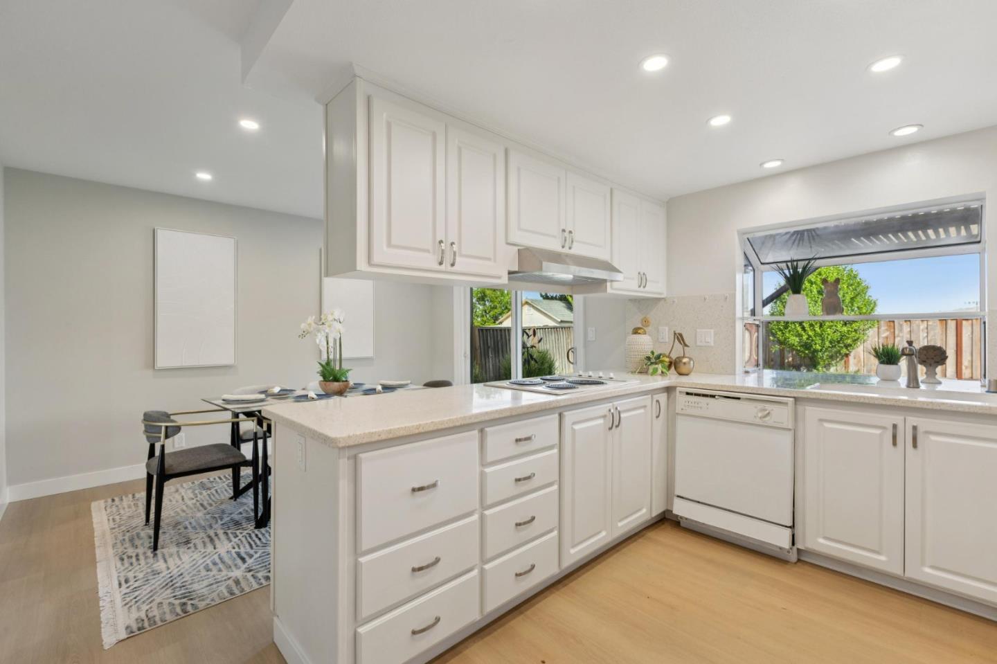 Detail Gallery Image 7 of 36 For 1621 Tahoe Dr, Milpitas,  CA 95035 - 4 Beds | 3 Baths