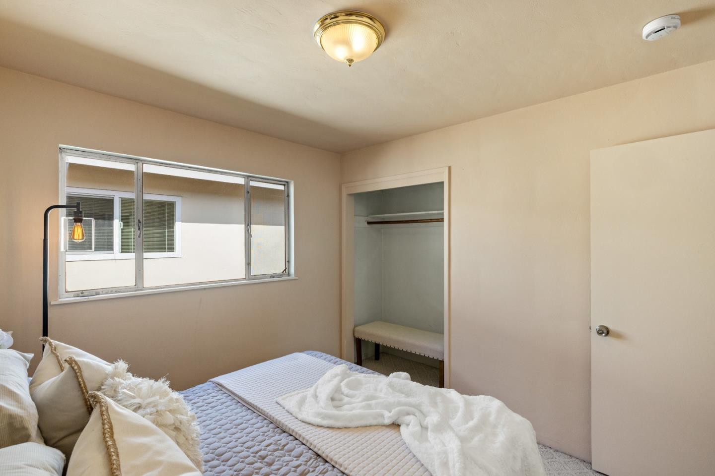 Detail Gallery Image 17 of 32 For 662 Oak St, Monterey,  CA 93940 - 3 Beds | 1 Baths