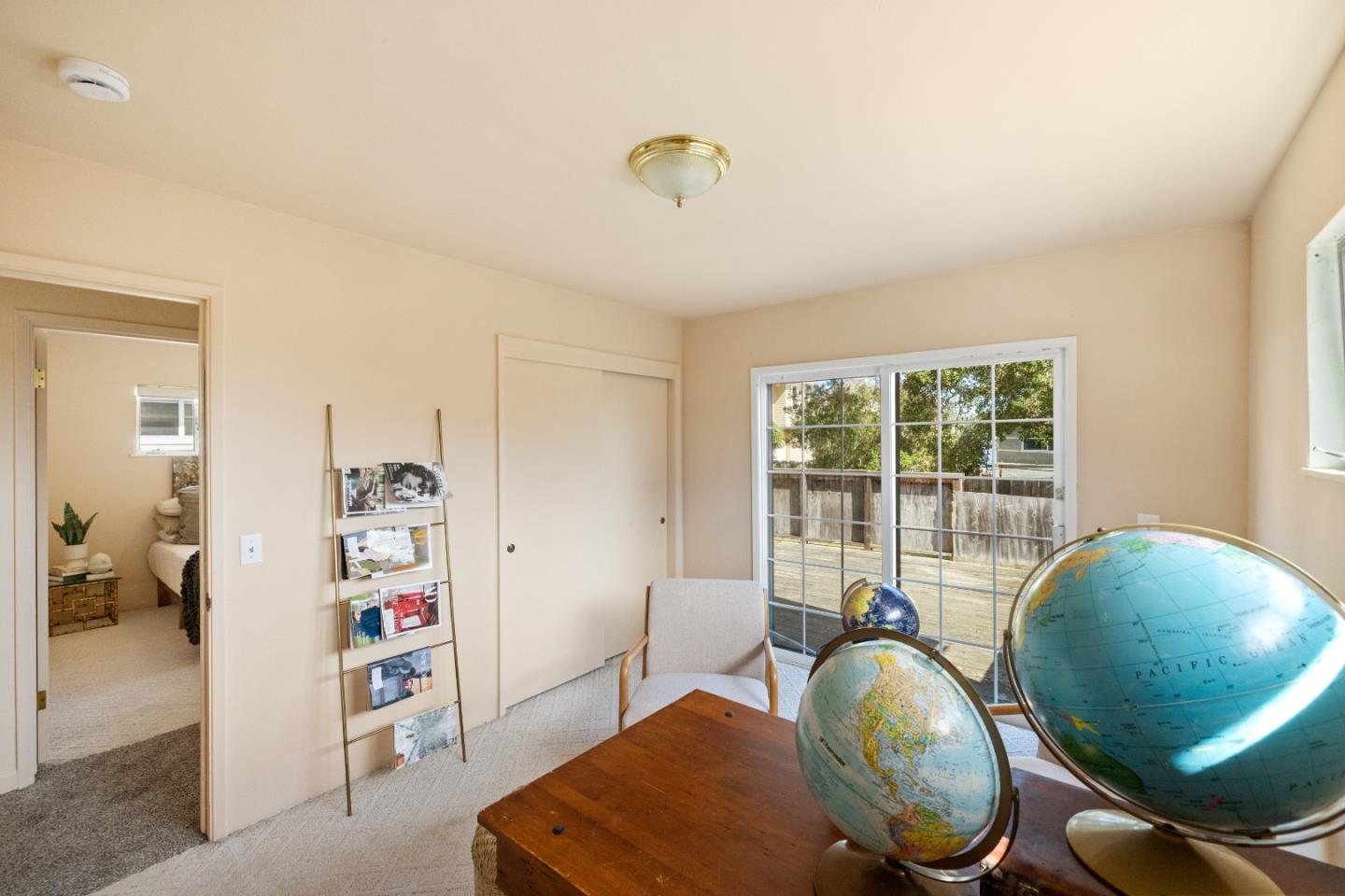 Detail Gallery Image 19 of 32 For 662 Oak St, Monterey,  CA 93940 - 3 Beds | 1 Baths