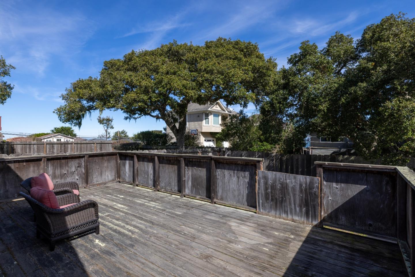 Detail Gallery Image 20 of 32 For 662 Oak St, Monterey,  CA 93940 - 3 Beds | 1 Baths