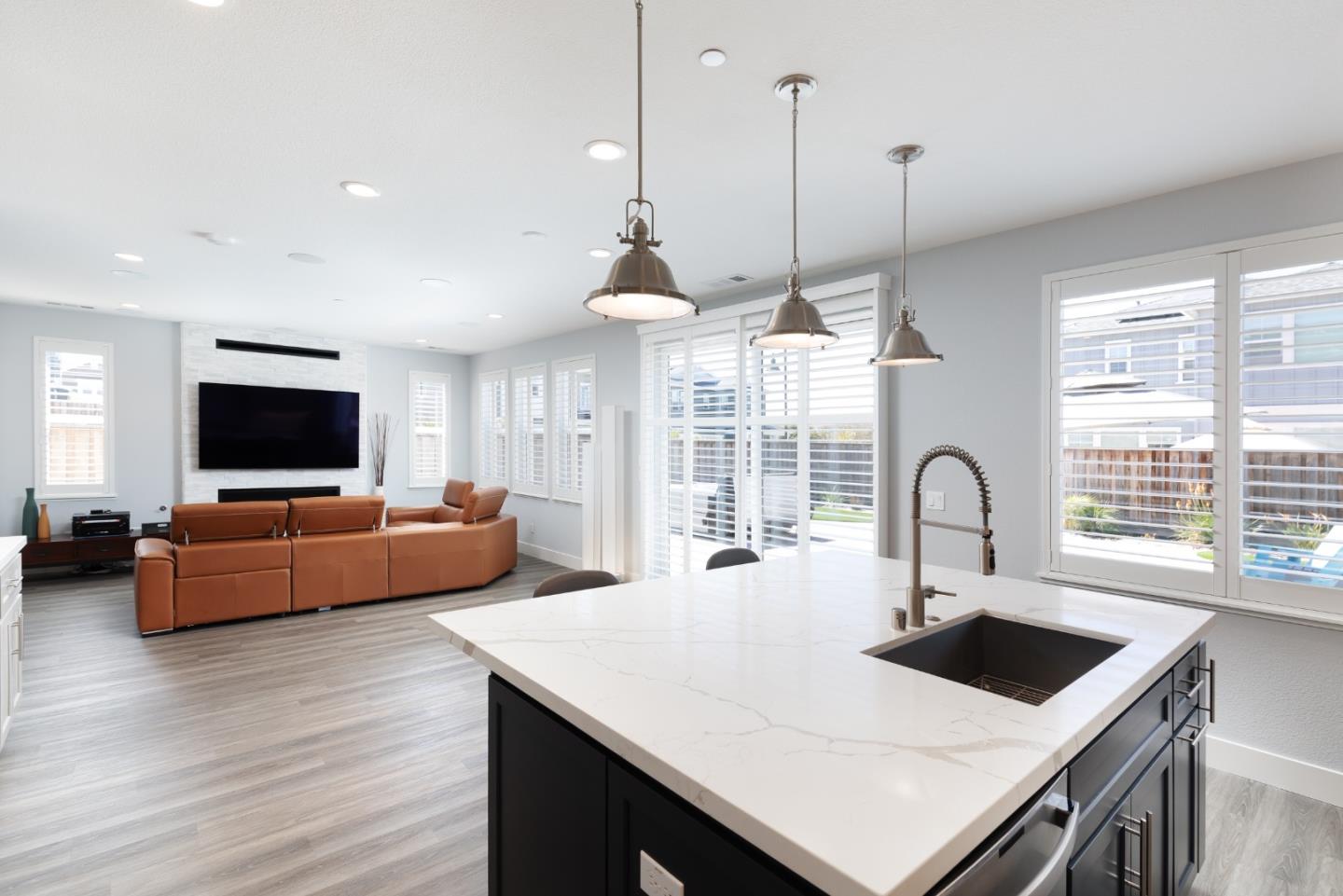 Detail Gallery Image 5 of 30 For 2751 Tidepool Ln, Marina,  CA 93933 - 4 Beds | 3 Baths