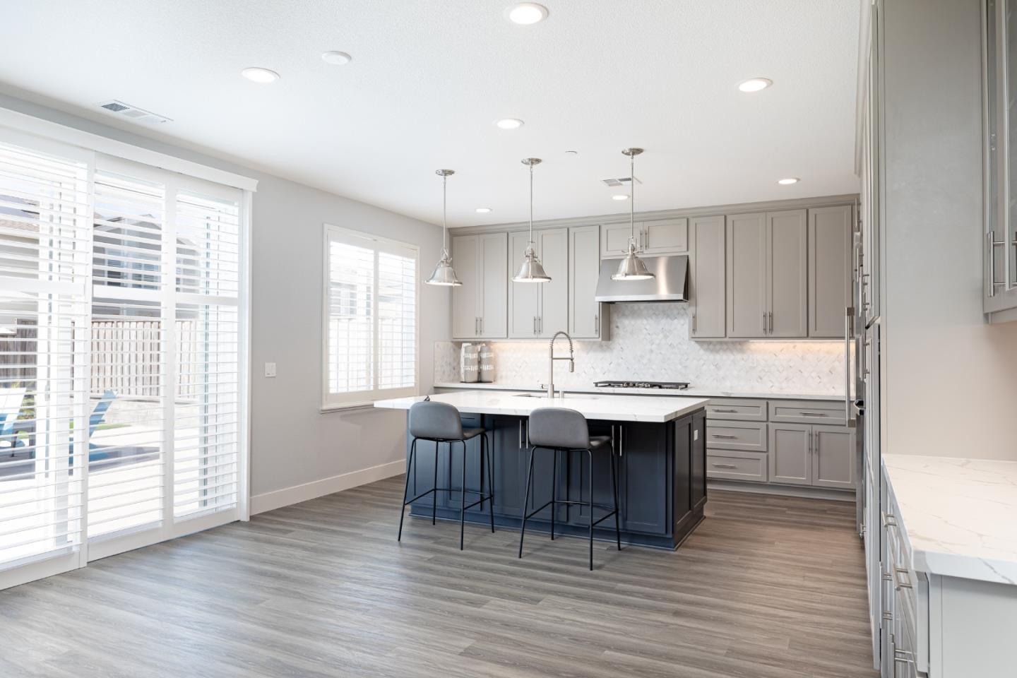 Detail Gallery Image 6 of 30 For 2751 Tidepool Ln, Marina,  CA 93933 - 4 Beds | 3 Baths