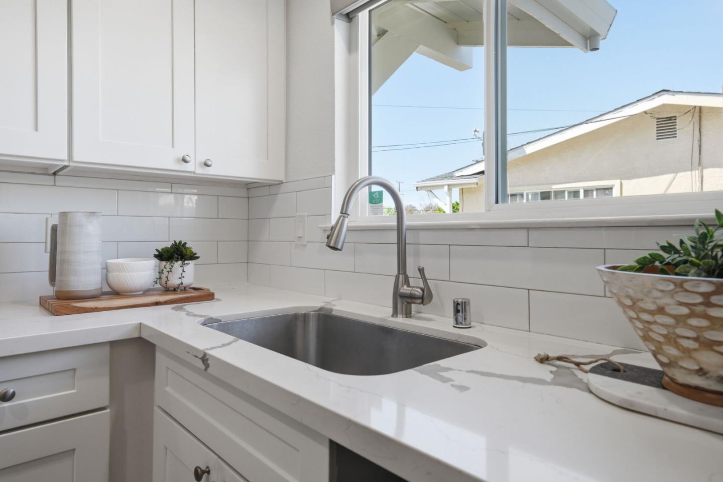 Detail Gallery Image 18 of 58 For 33790 Dartmouth Ave, Union City,  CA 94587 - 3 Beds | 2 Baths