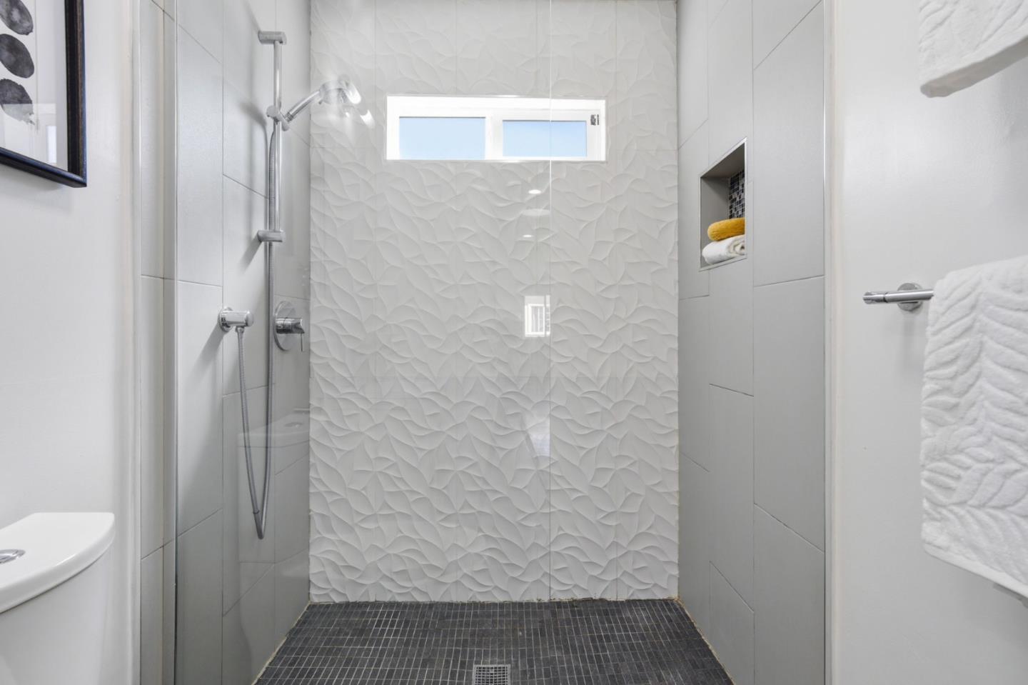 Detail Gallery Image 30 of 58 For 33790 Dartmouth Ave, Union City,  CA 94587 - 3 Beds | 2 Baths