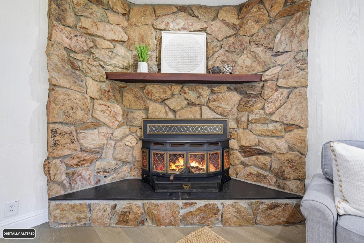 Detail Gallery Image 8 of 58 For 33790 Dartmouth Ave, Union City,  CA 94587 - 3 Beds | 2 Baths