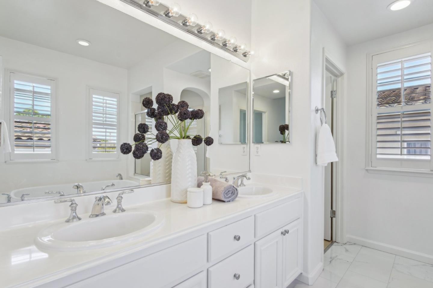 Detail Gallery Image 25 of 71 For 4121 Horizon Ln, San Jose,  CA 95148 - 4 Beds | 3 Baths