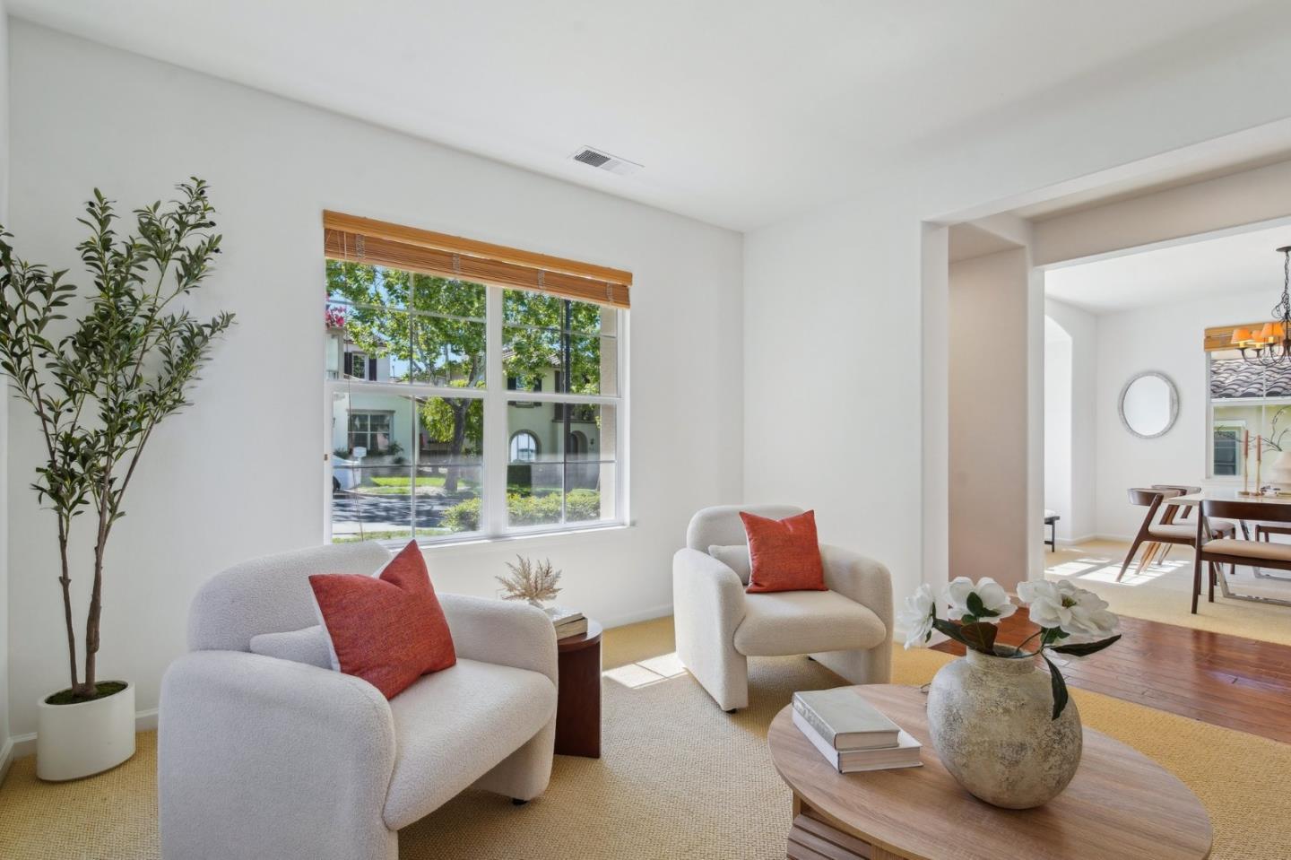 Detail Gallery Image 4 of 71 For 4121 Horizon Ln, San Jose,  CA 95148 - 4 Beds | 3 Baths