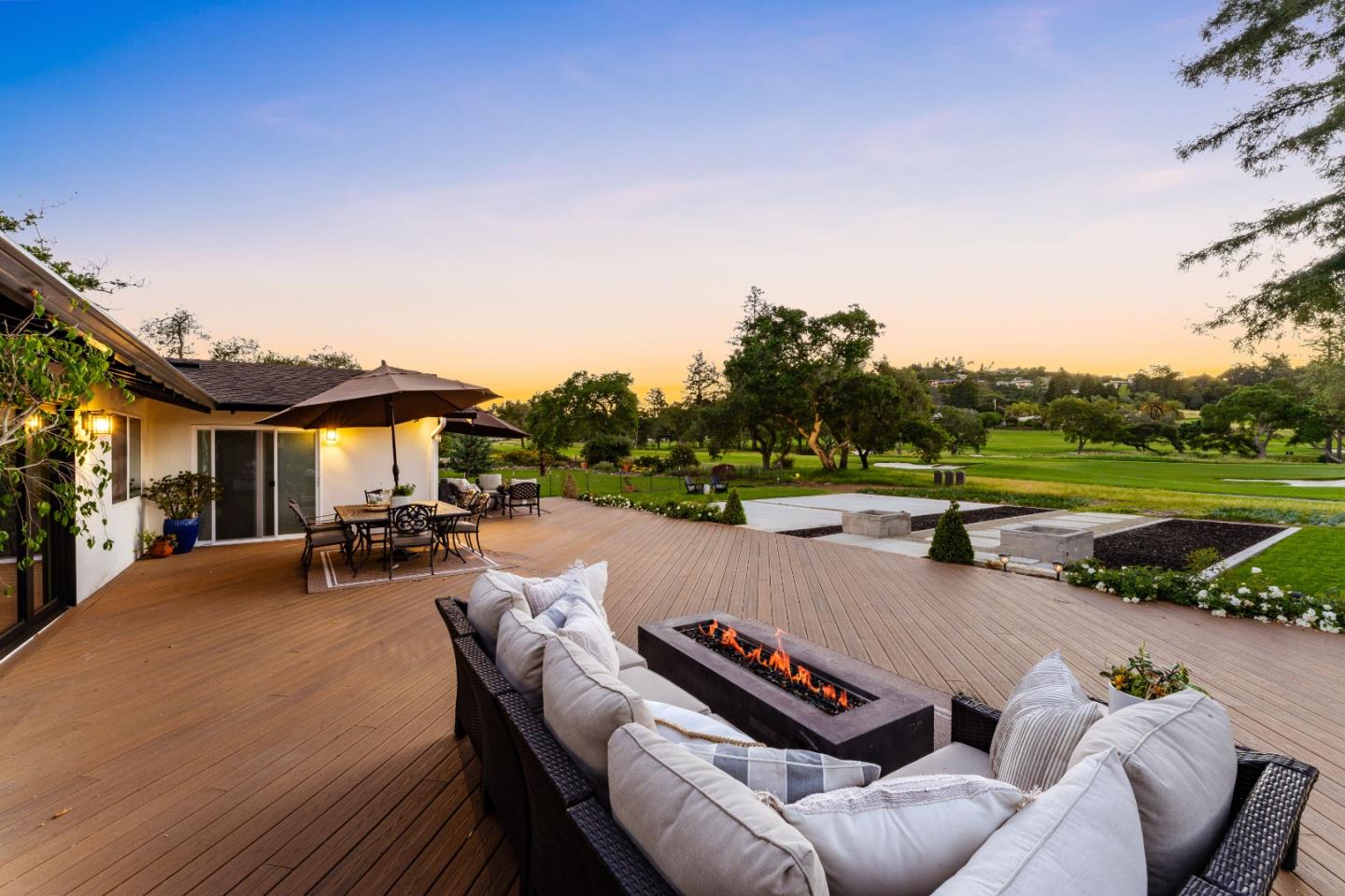 Front Image Thumbnail for ML82040451