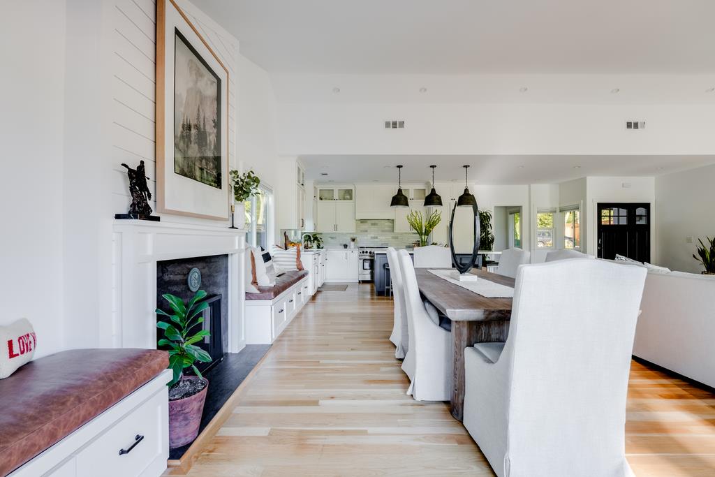 Detail Gallery Image 15 of 55 For 1100 Graham Hill Rd, Santa Cruz,  CA 95060 - 3 Beds | 2/1 Baths