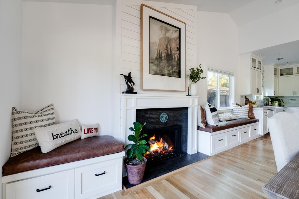 Detail Gallery Image 19 of 55 For 1100 Graham Hill Rd, Santa Cruz,  CA 95060 - 3 Beds | 2/1 Baths