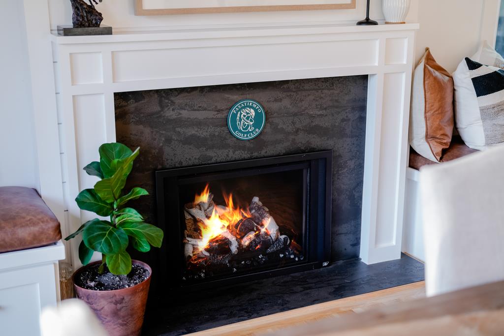 Detail Gallery Image 20 of 55 For 1100 Graham Hill Rd, Santa Cruz,  CA 95060 - 3 Beds | 2/1 Baths