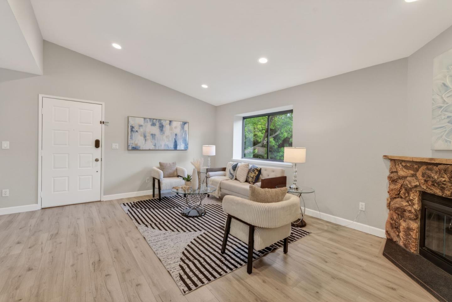 Photo #3: ML82040454 Listing: Photo #3