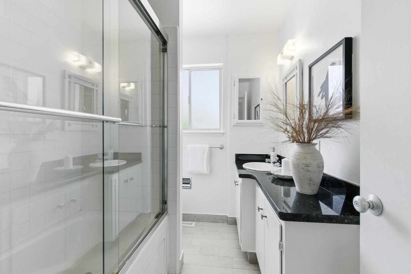 Detail Gallery Image 33 of 65 For 3909 Middlefield Rd #F,  Palo Alto,  CA 94303 - 2 Beds | 2 Baths