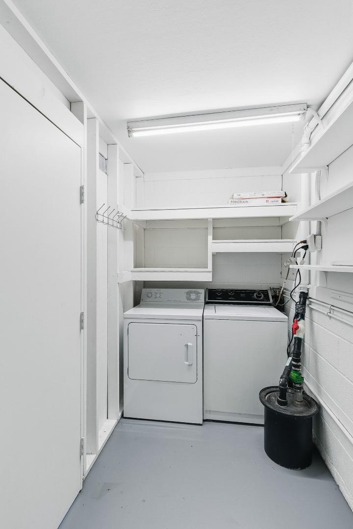 Detail Gallery Image 34 of 65 For 3909 Middlefield Rd #F,  Palo Alto,  CA 94303 - 2 Beds | 2 Baths