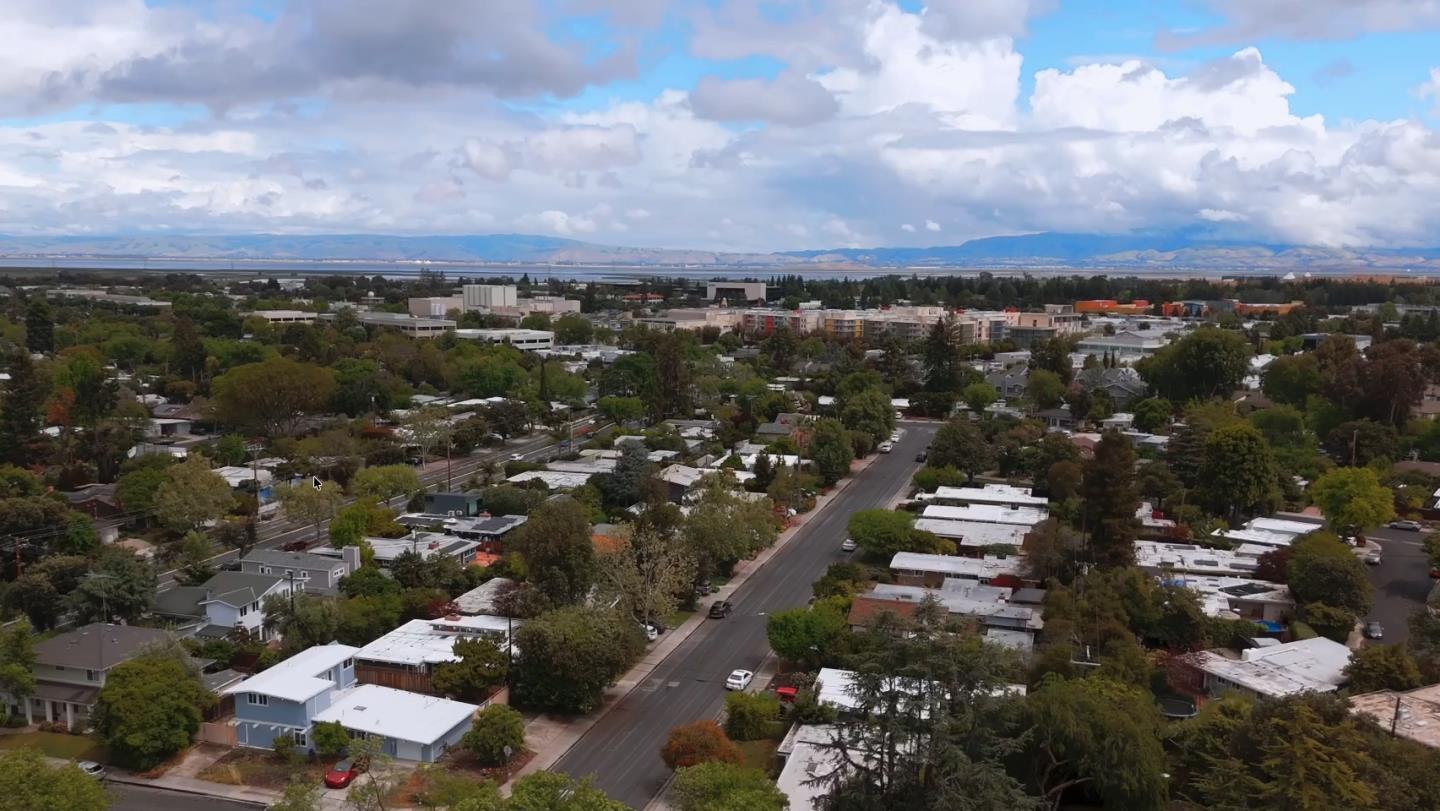 Detail Gallery Image 54 of 65 For 3909 Middlefield Rd #F,  Palo Alto,  CA 94303 - 2 Beds | 2 Baths
