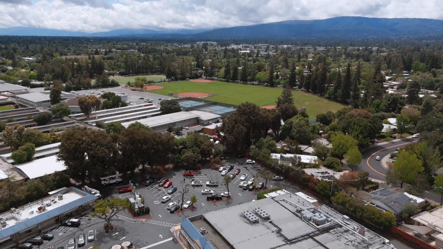 Detail Gallery Image 55 of 65 For 3909 Middlefield Rd #F,  Palo Alto,  CA 94303 - 2 Beds | 2 Baths