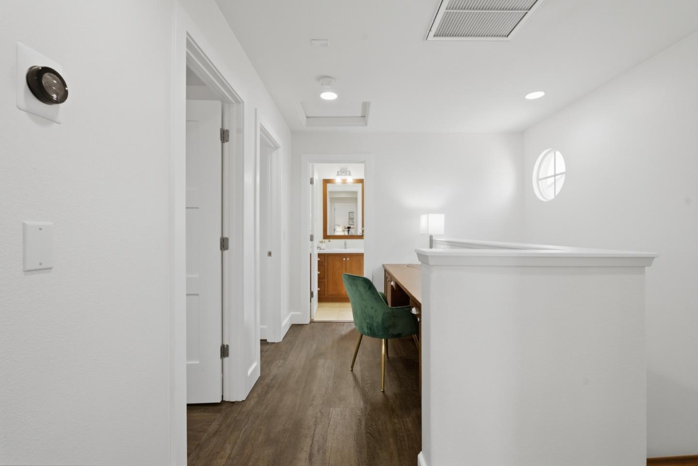 Detail Gallery Image 11 of 28 For 1309 Dahlia Loop, San Jose,  CA 95126 - 3 Beds | 3 Baths