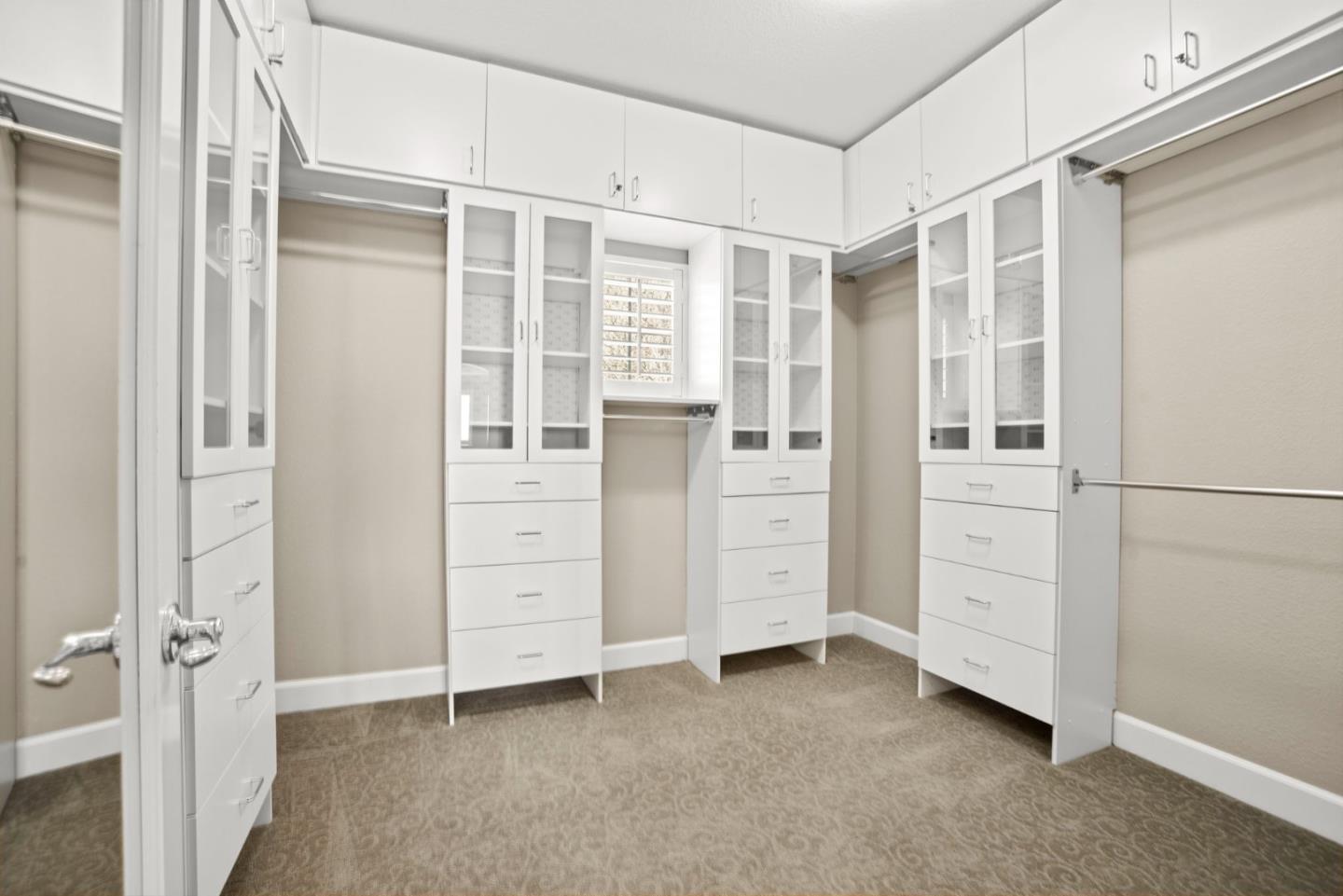 Detail Gallery Image 19 of 36 For 15 Monte Vista Way, South San Francisco,  CA 94080 - 5 Beds | 4/1 Baths