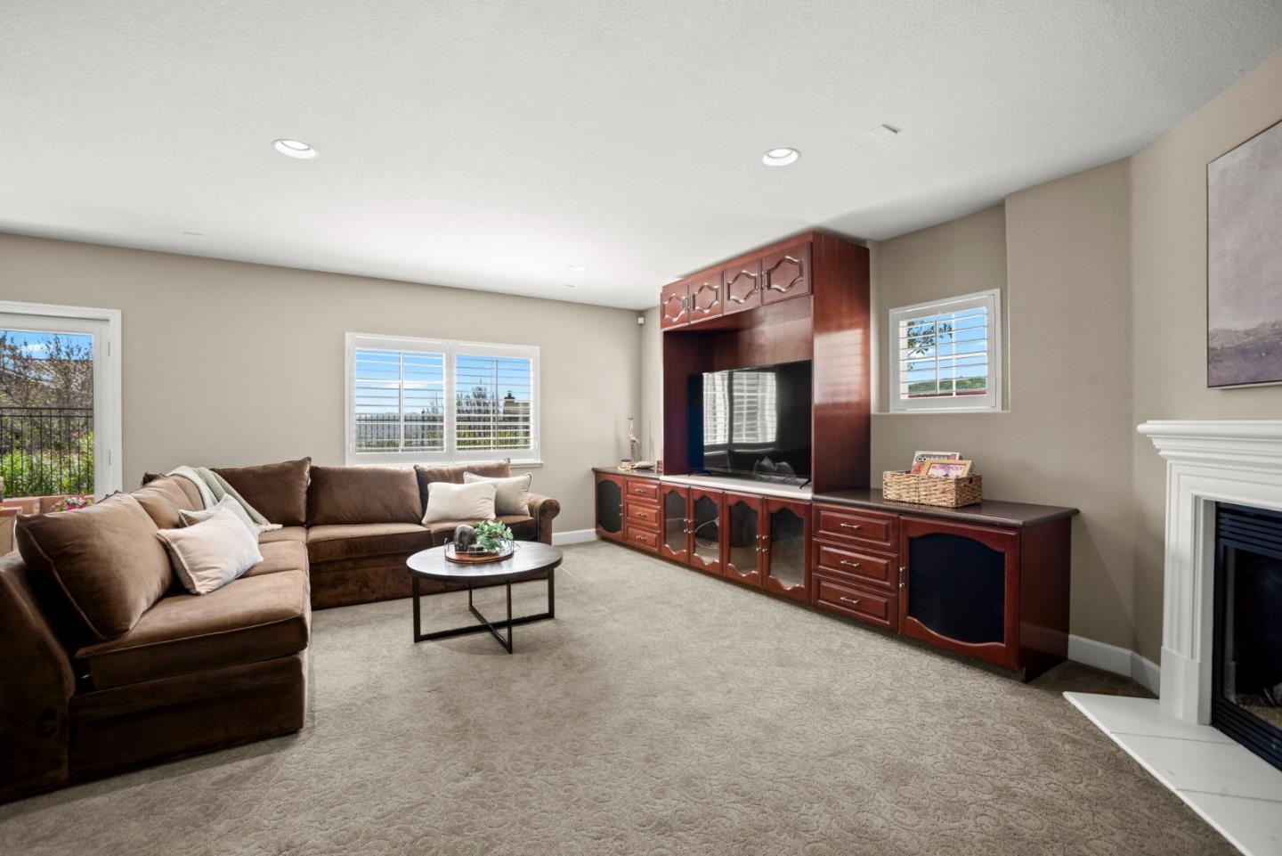 Detail Gallery Image 25 of 36 For 15 Monte Vista Way, South San Francisco,  CA 94080 - 5 Beds | 4/1 Baths