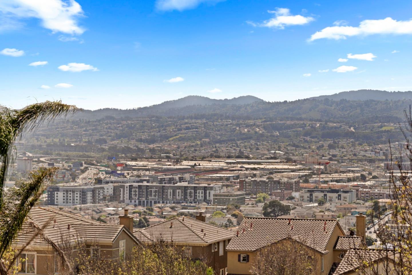 Detail Gallery Image 36 of 36 For 15 Monte Vista Way, South San Francisco,  CA 94080 - 5 Beds | 4/1 Baths