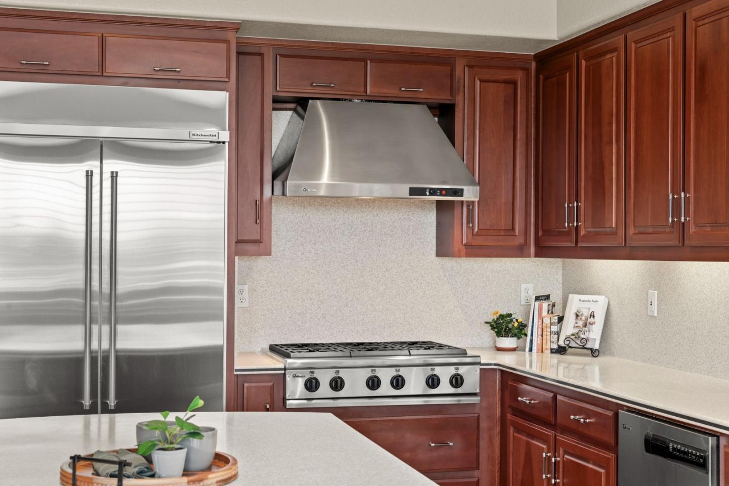 Detail Gallery Image 8 of 36 For 15 Monte Vista Way, South San Francisco,  CA 94080 - 5 Beds | 4/1 Baths