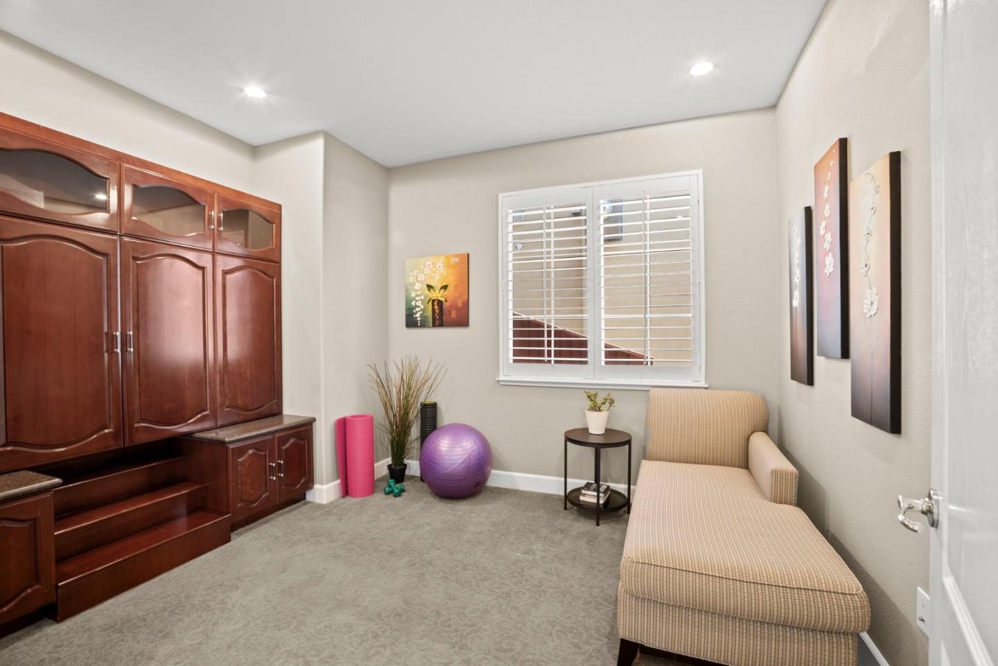 Detail Gallery Image 9 of 36 For 15 Monte Vista Way, South San Francisco,  CA 94080 - 5 Beds | 4/1 Baths