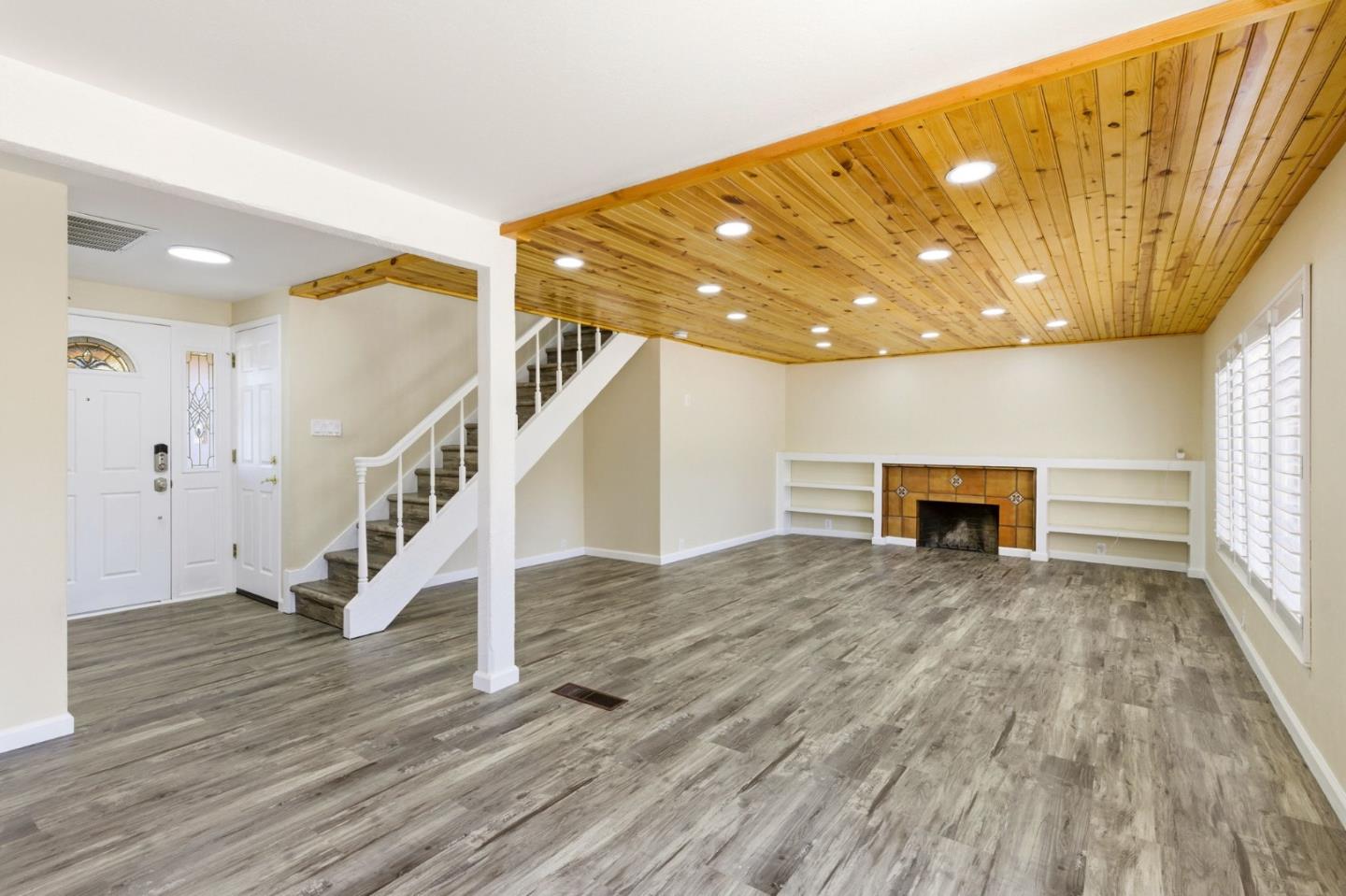 Detail Gallery Image 13 of 58 For 7778 Alto Way, Dublin,  CA 94568 - 5 Beds | 3 Baths