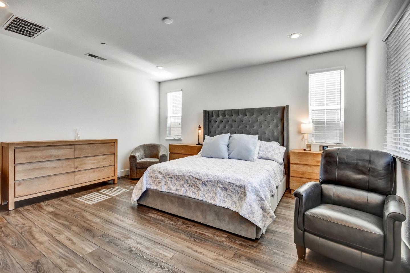 Detail Gallery Image 24 of 45 For 1225 Michael Bo Ln, Gilroy,  CA 95020 - 5 Beds | 3/1 Baths