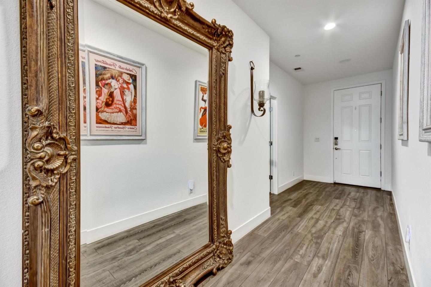 Detail Gallery Image 5 of 45 For 1225 Michael Bo Ln, Gilroy,  CA 95020 - 5 Beds | 3/1 Baths