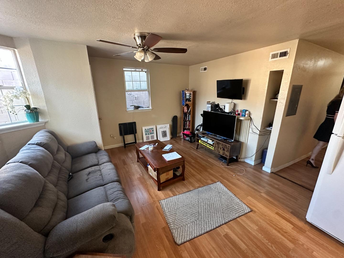 Detail Gallery Image 12 of 15 For 22 S 10th St, San Jose,  CA 95112 - – Beds | – Baths