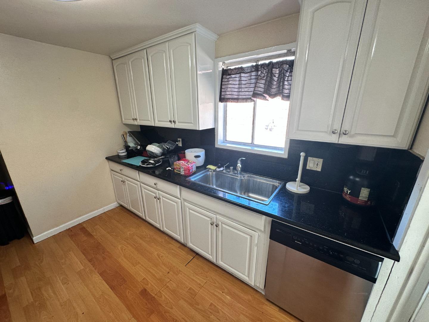 Detail Gallery Image 9 of 15 For 22 S 10th St, San Jose,  CA 95112 - – Beds | – Baths