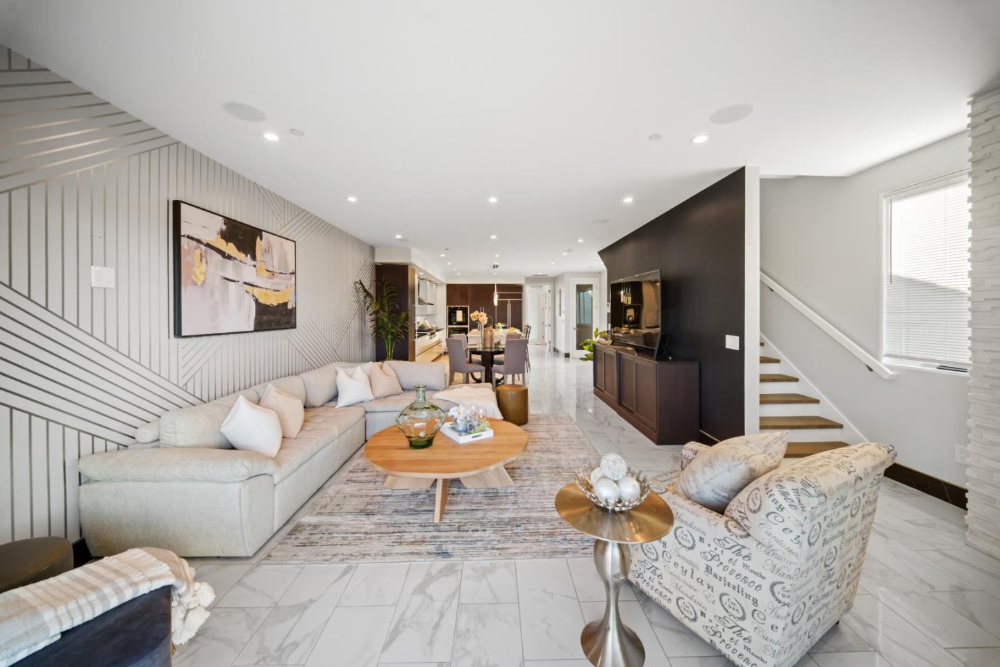 Detail Gallery Image 11 of 87 For 29 Montecito Ave, Pacifica,  CA 94044 - 4 Beds | 3/1 Baths