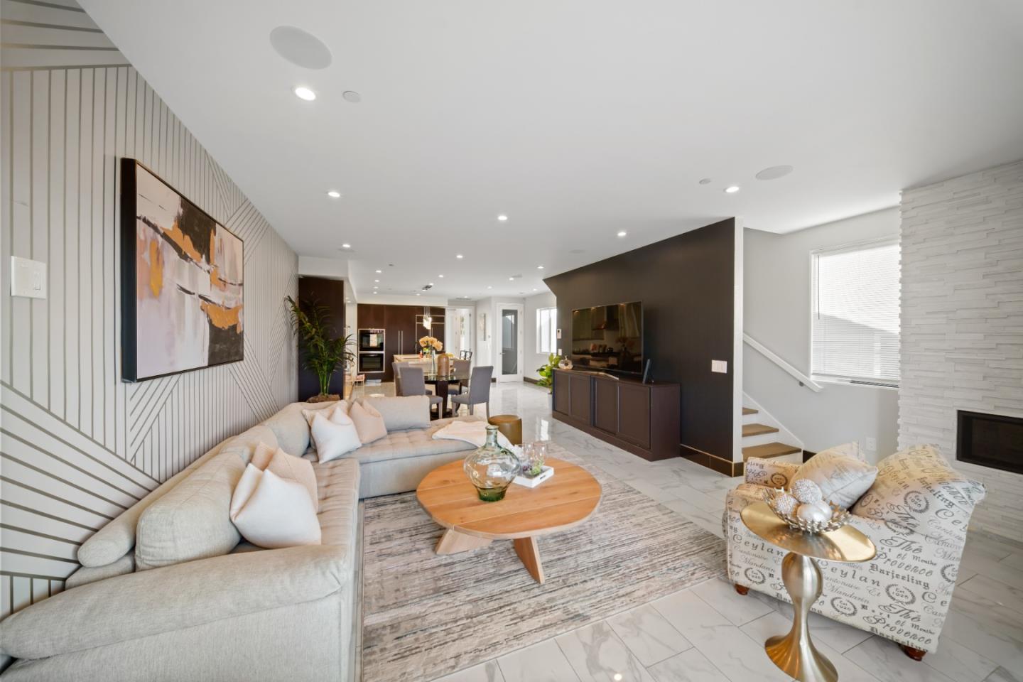 Detail Gallery Image 14 of 87 For 29 Montecito Ave, Pacifica,  CA 94044 - 4 Beds | 3/1 Baths