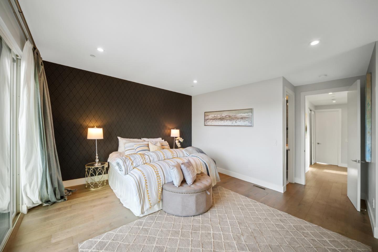 Detail Gallery Image 28 of 87 For 29 Montecito Ave, Pacifica,  CA 94044 - 4 Beds | 3/1 Baths