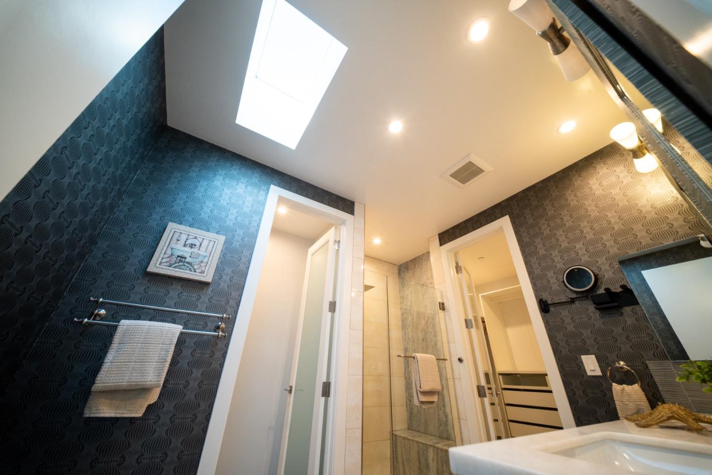 Detail Gallery Image 38 of 87 For 29 Montecito Ave, Pacifica,  CA 94044 - 4 Beds | 3/1 Baths