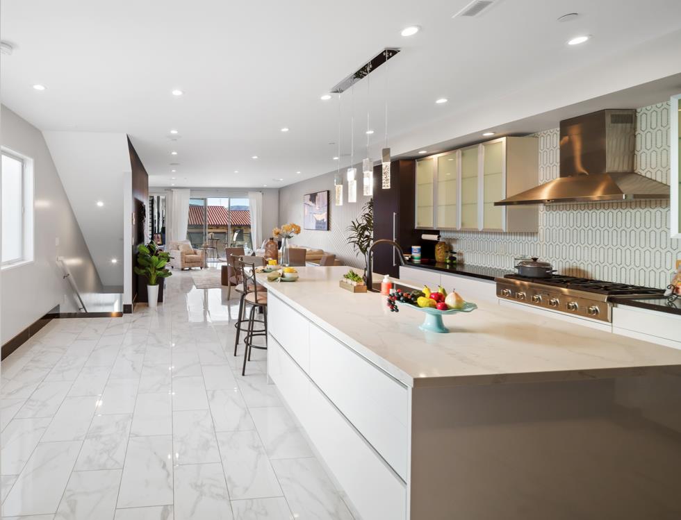 Detail Gallery Image 5 of 87 For 29 Montecito Ave, Pacifica,  CA 94044 - 4 Beds | 3/1 Baths