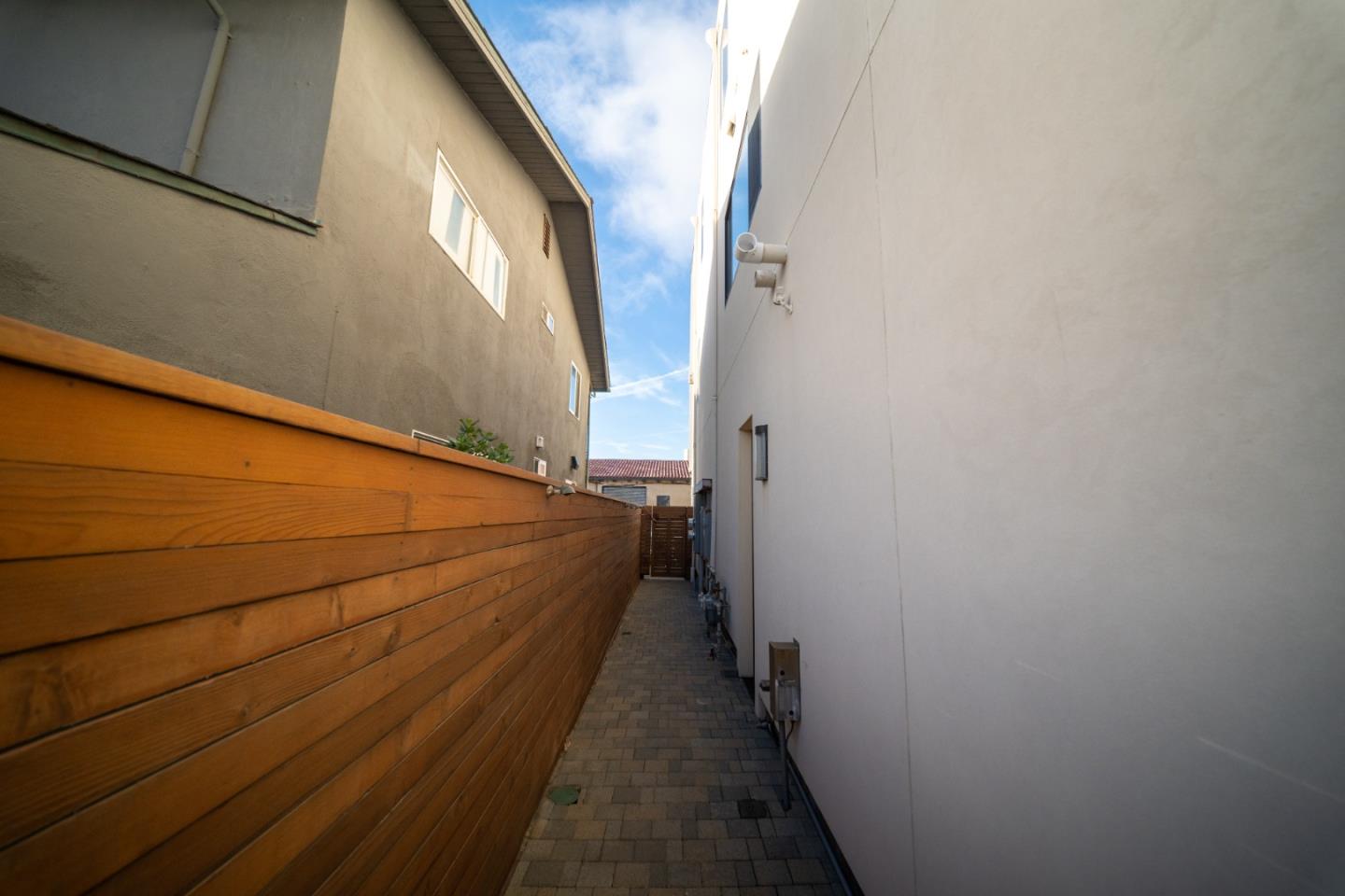 Detail Gallery Image 62 of 87 For 29 Montecito Ave, Pacifica,  CA 94044 - 4 Beds | 3/1 Baths