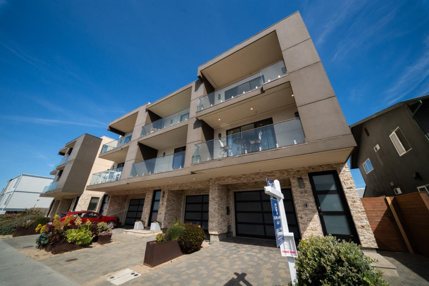 Detail Gallery Image 79 of 87 For 29 Montecito Ave, Pacifica,  CA 94044 - 4 Beds | 3/1 Baths