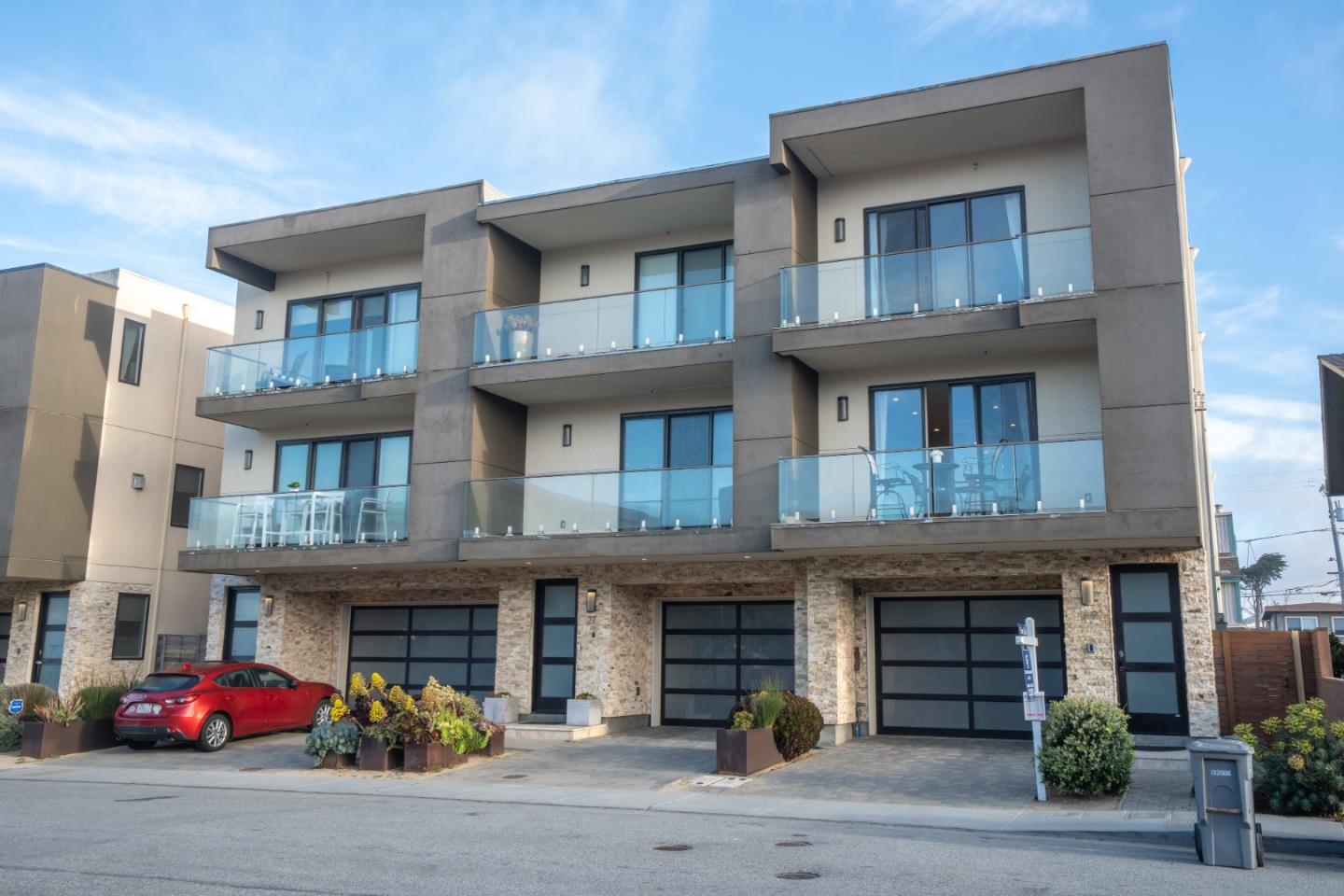 Detail Gallery Image 80 of 87 For 29 Montecito Ave, Pacifica,  CA 94044 - 4 Beds | 3/1 Baths