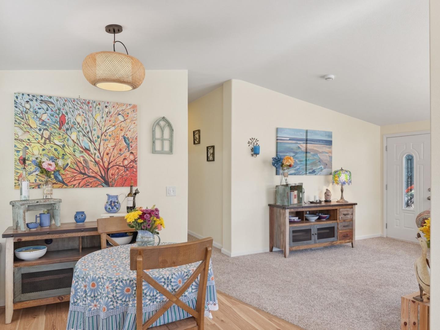Detail Gallery Image 7 of 22 For 347 Carmel Ave #14,  Marina,  CA 93933 - 3 Beds | 2 Baths