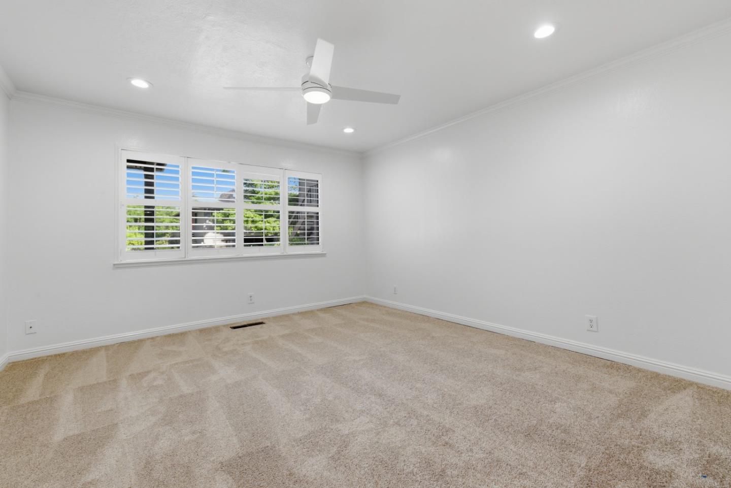 Detail Gallery Image 17 of 46 For 14351 Saratoga Ave a,  Saratoga,  CA 95070 - 2 Beds | 2 Baths