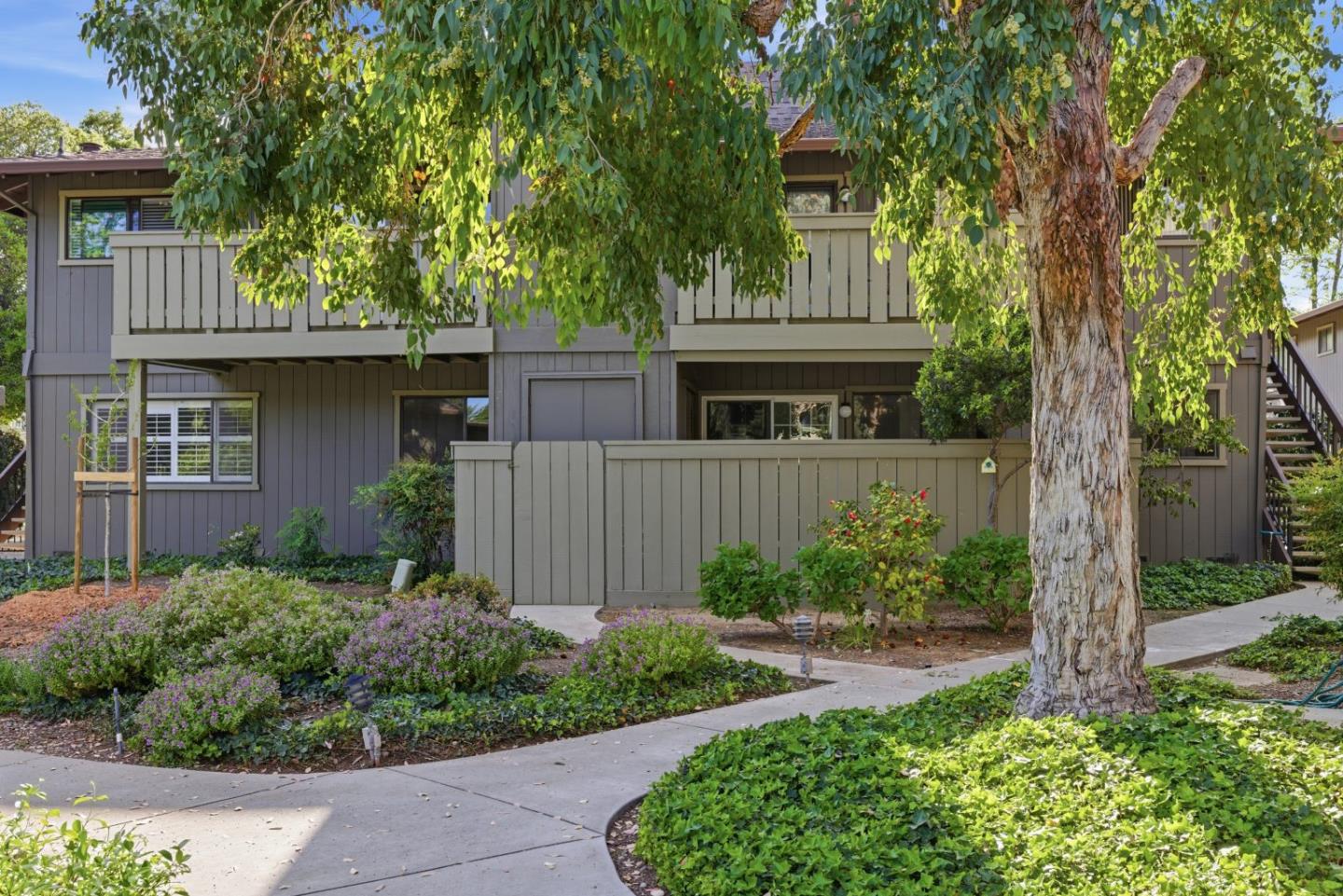 Detail Gallery Image 26 of 46 For 14351 Saratoga Ave a,  Saratoga,  CA 95070 - 2 Beds | 2 Baths