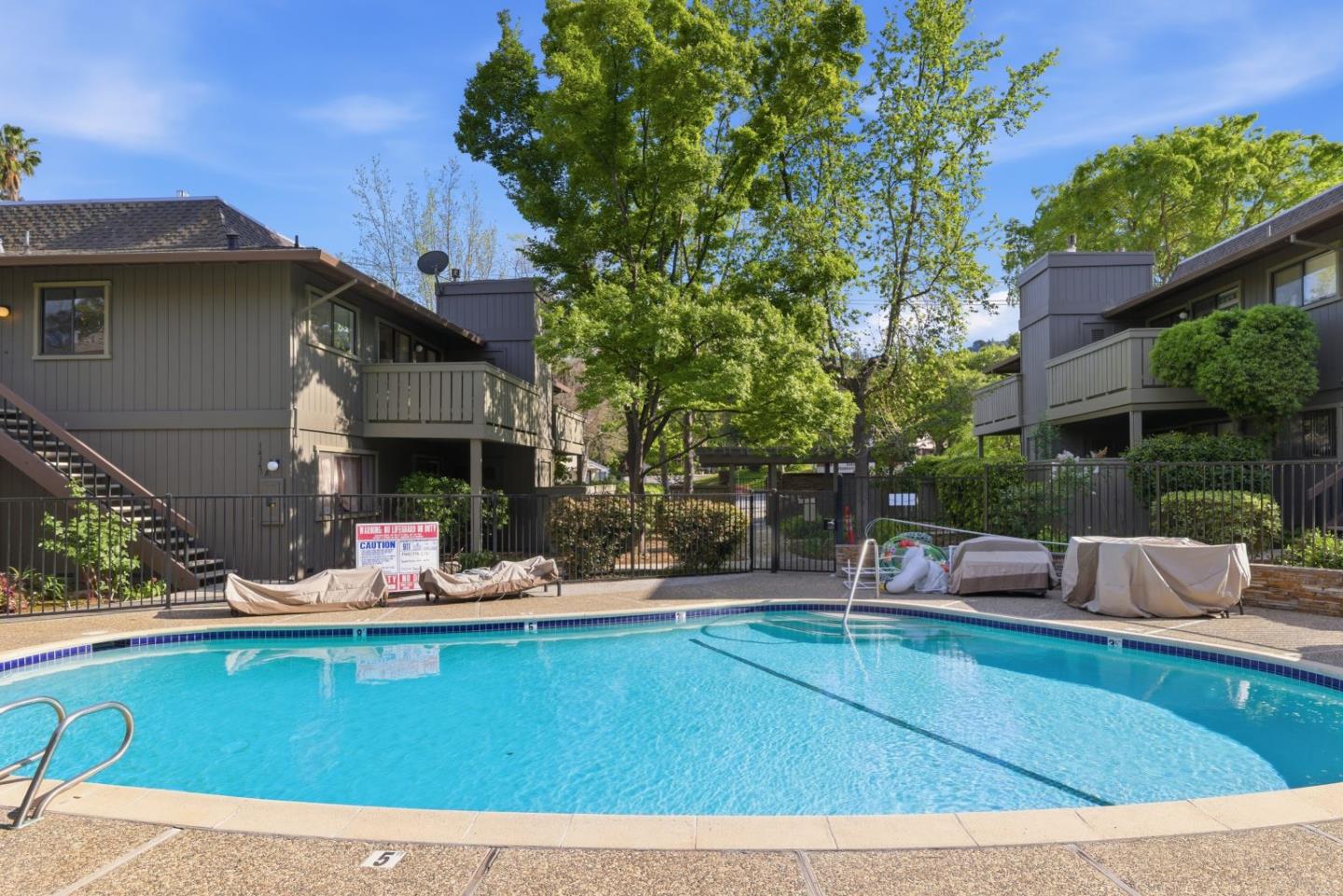 Detail Gallery Image 28 of 46 For 14351 Saratoga Ave a,  Saratoga,  CA 95070 - 2 Beds | 2 Baths