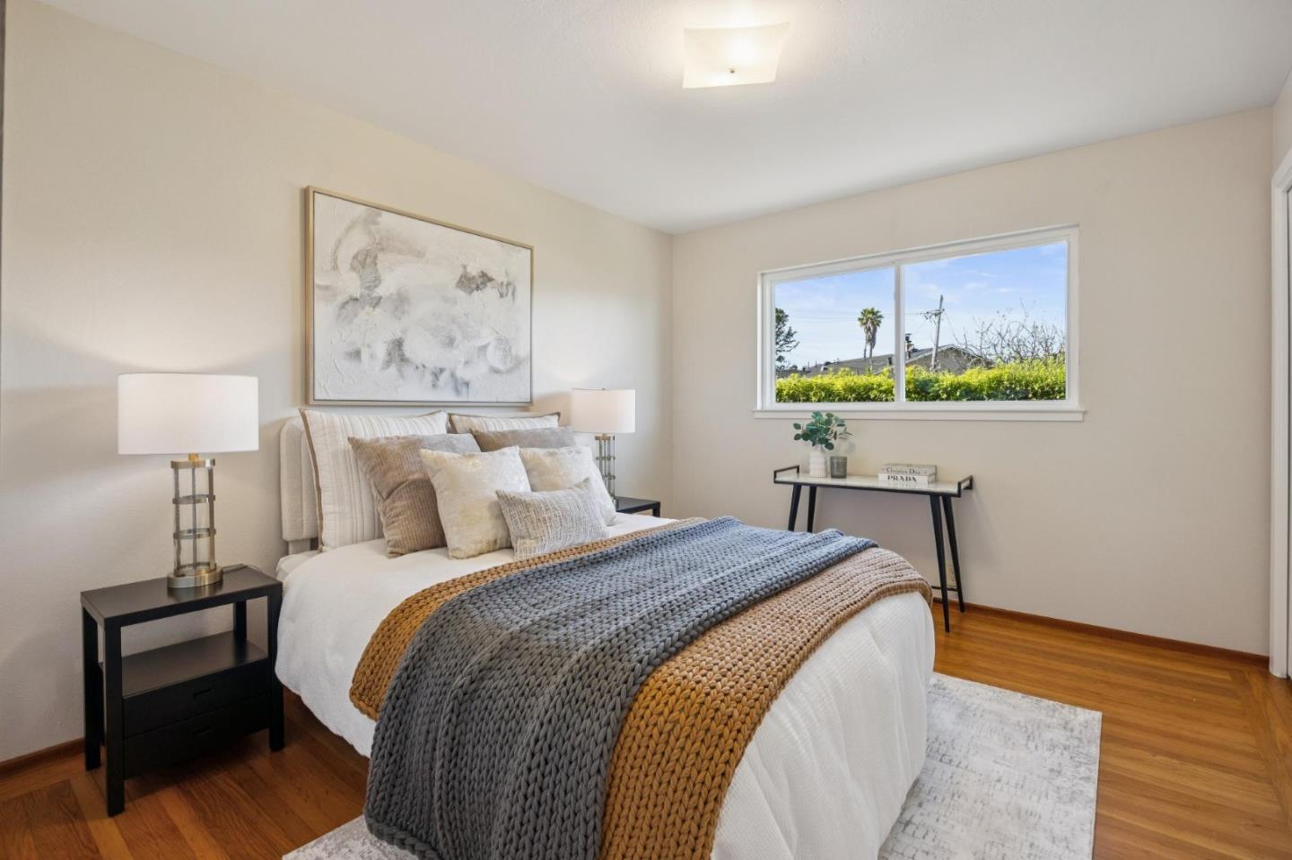 Detail Gallery Image 32 of 51 For 869 Crestview Dr, Millbrae,  CA 94030 - 3 Beds | 2 Baths